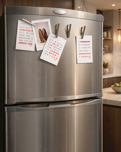 Stay Naked - 30 Tarjetas Afirmaciones Gay + Arte Erótico