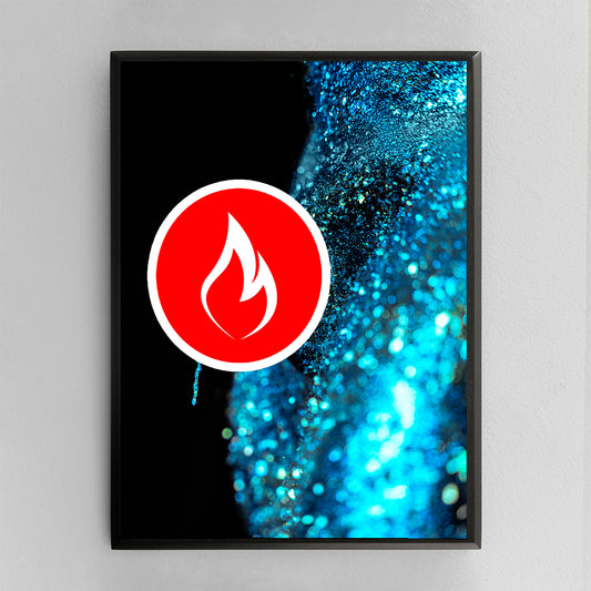 un cuadro de erosgay de la coleccion oráculo llamado gota azul, se ve imagen sencurada de un pene de un hombre pintado totalmente de glitter azul y con lubricado escurriendo lleno de glitter azul